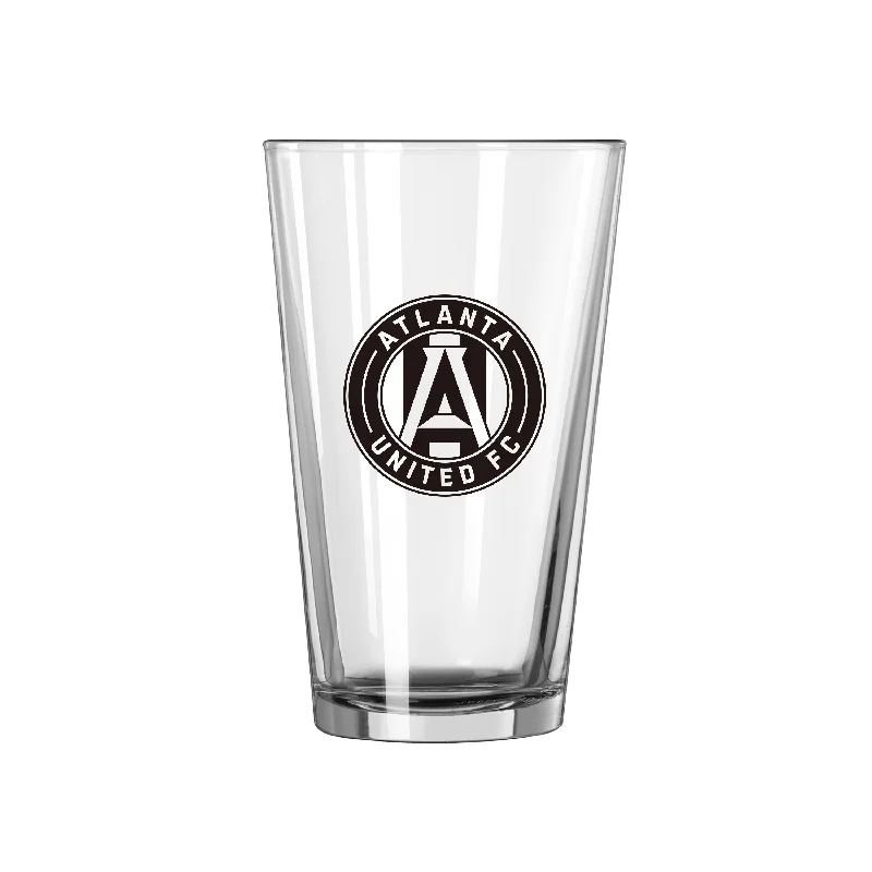 Team Mug With Championship Trophy-Atlanta United 16oz Gameday Pint Glass