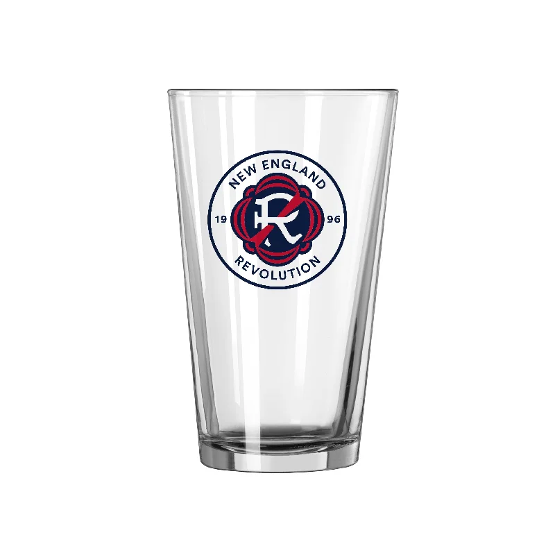 Minimalist Team Mug-New England Revolution 16oz Pint Glass